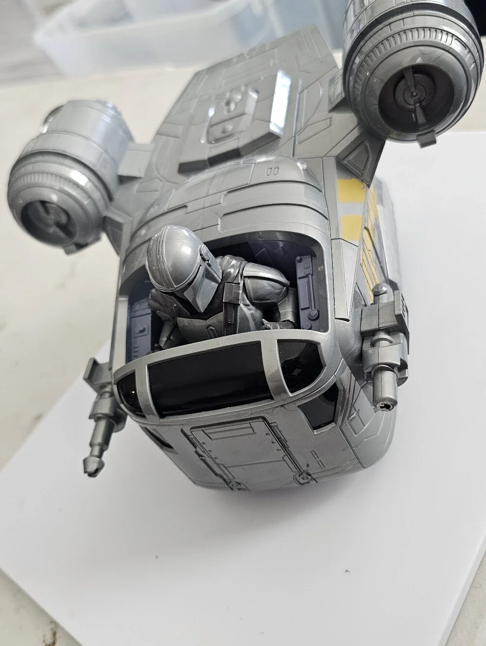 Star Wars The Mandalorian Gray and Yellow Razor Crest Remote Ship